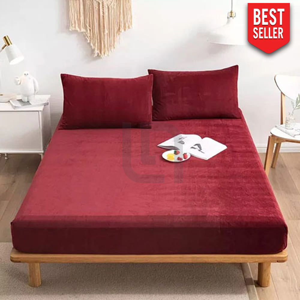 VELVET FITTED BED SHEET – MAROON