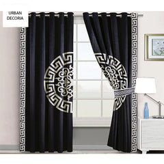 velvet curtain - black