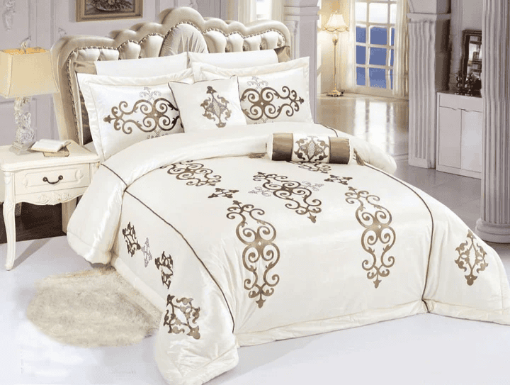 8 Pcs Bridal Velvet Bed Sheet Comforter Set – Royal White