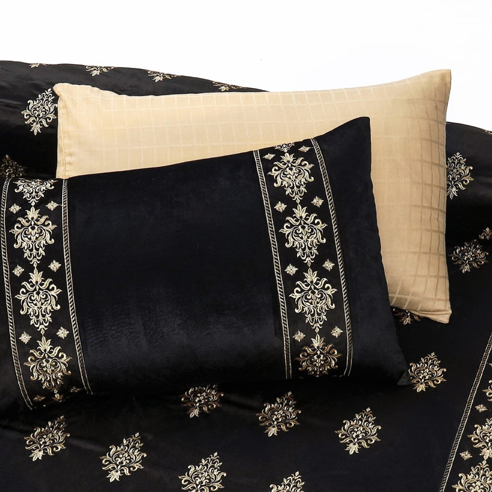 Bridal velvet bed sheet - black 1