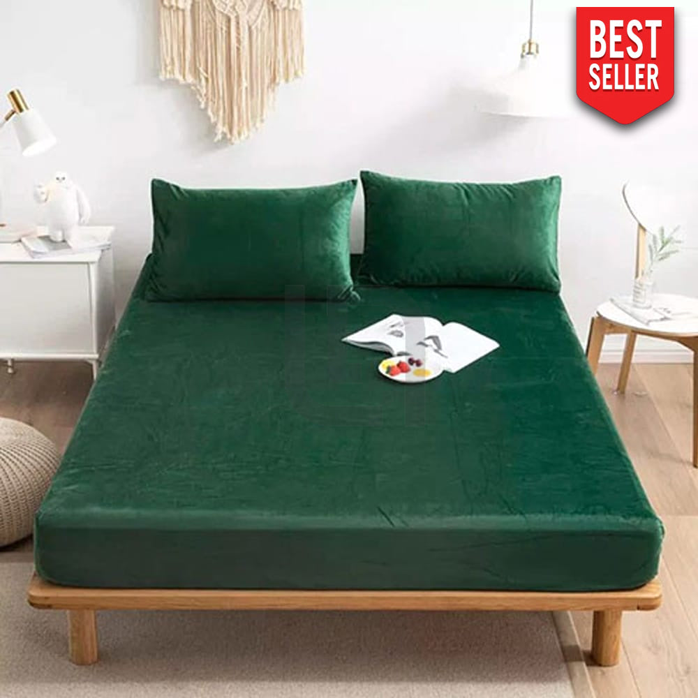 VELVET FITTED BED SHEET – GREEN
