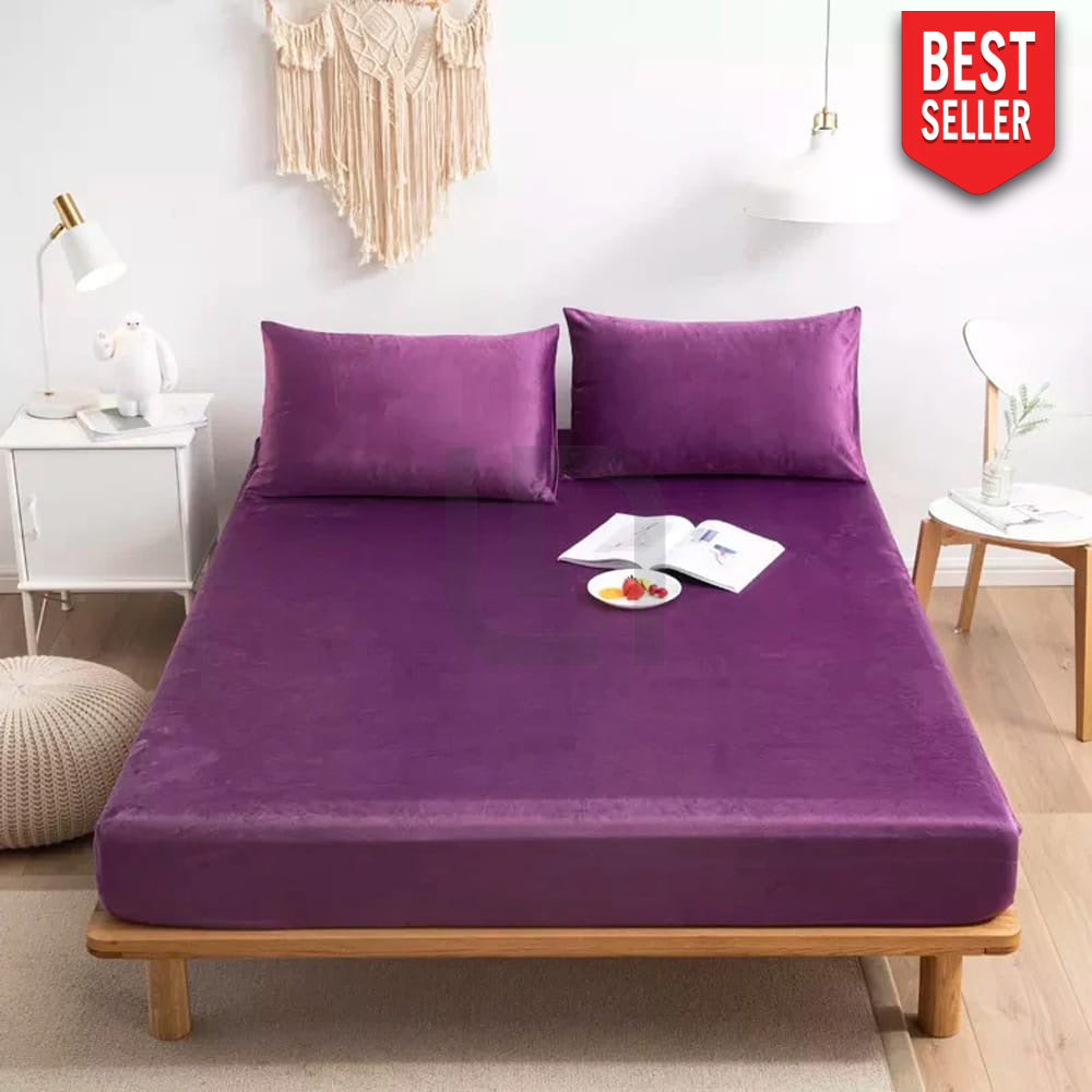 VELVET FITTED BED SHEET – MAGENTA