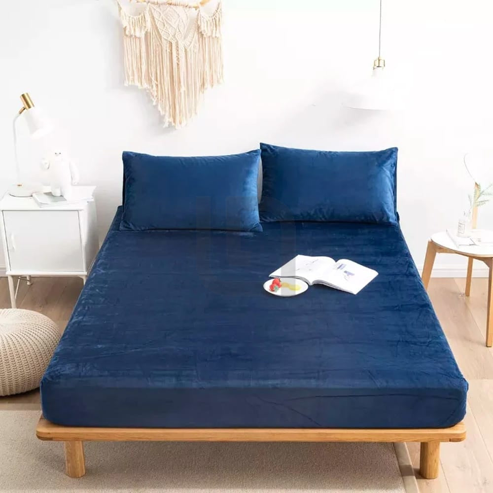 VELVET FITTED BED SHEET – DARK BLUE